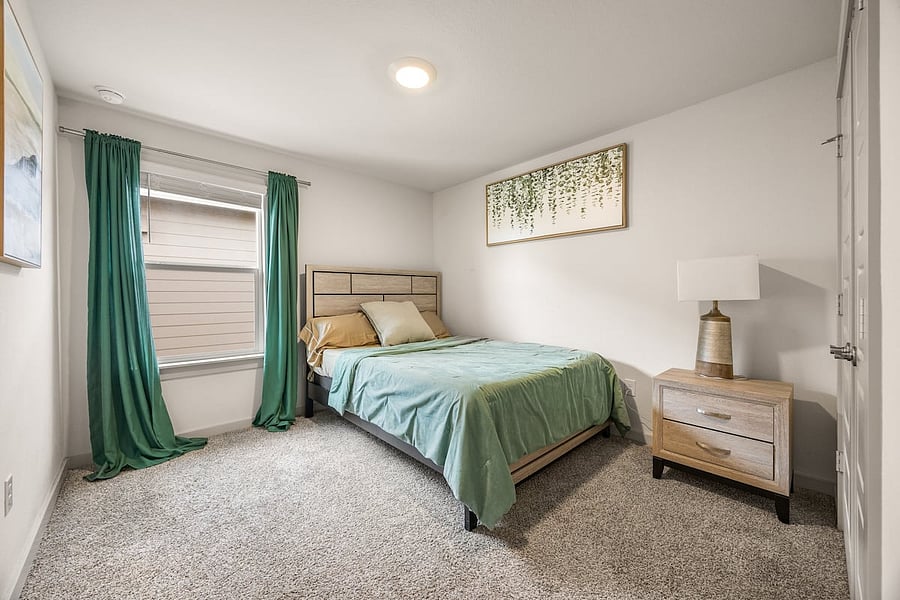Furnished Finder property 884079_1 photo 3