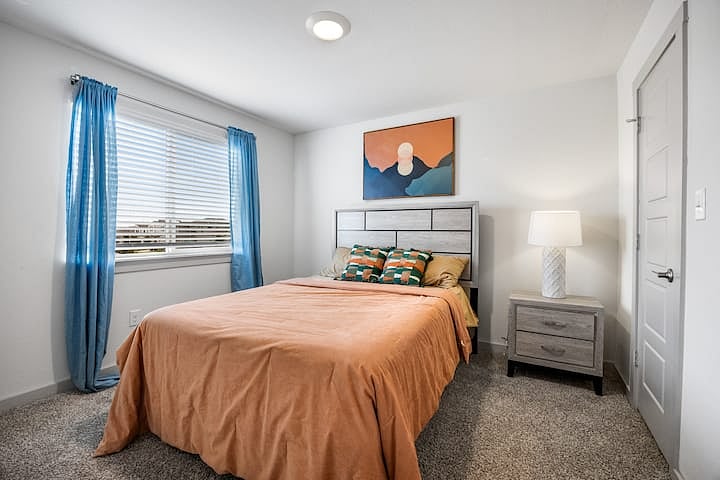 Furnished Finder property 884079_1 photo 4