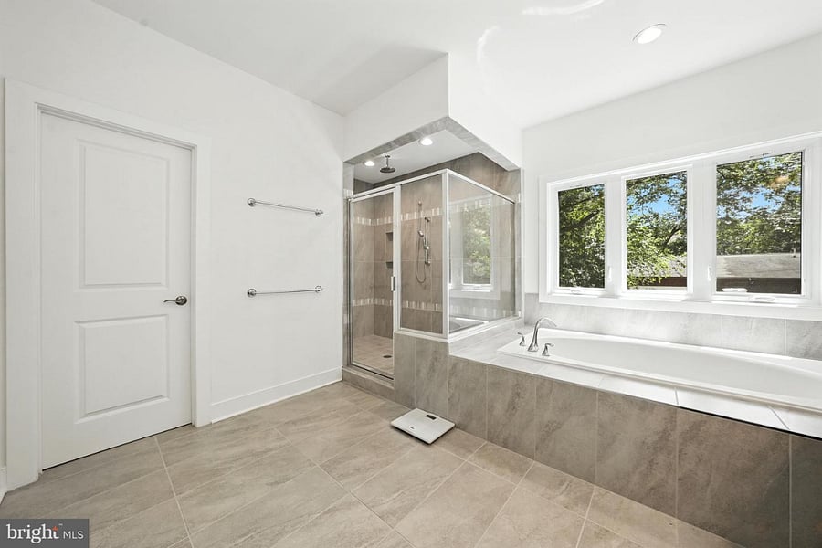 Furnished Finder property 884089_1 photo 6