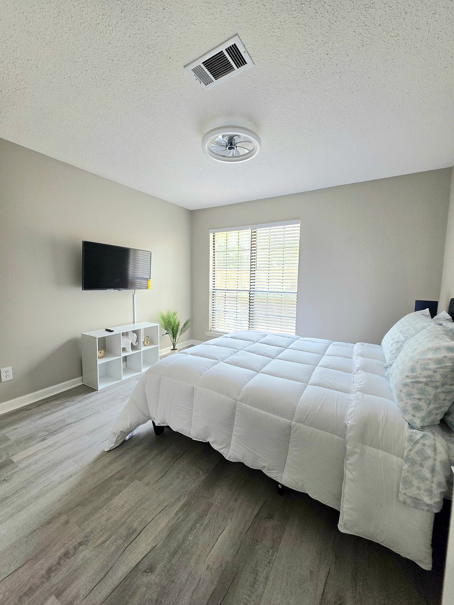 Furnished Finder property 884094_1 photo 8