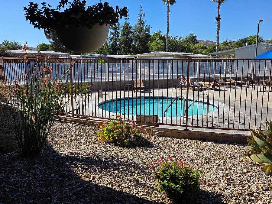 Furnished Finder property 884099_1 photo 6