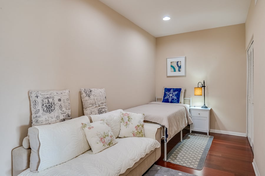 Furnished Finder property 884104_1 photo 25