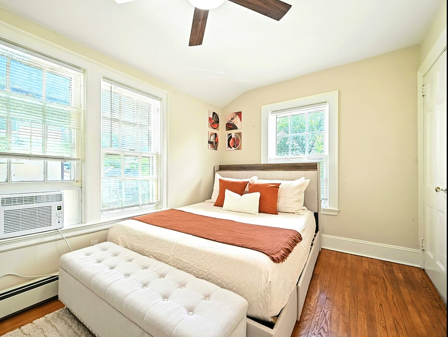 Furnished Finder property 884117_1 photo 2