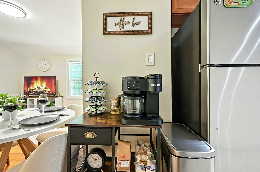 Furnished Finder property 884117_1 photo 9