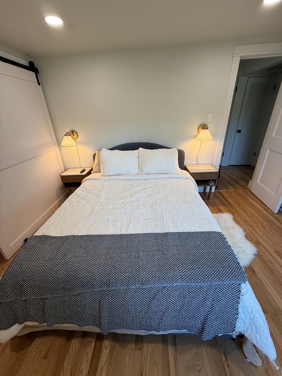 Furnished Finder property 884133_1 photo 20