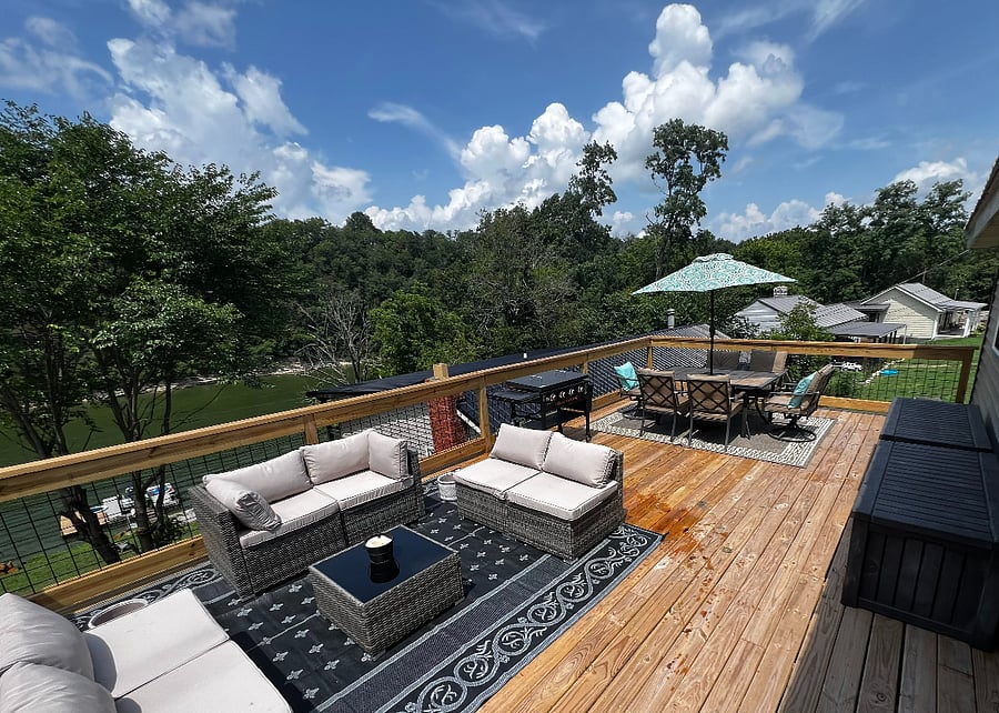 Outdoor Paradise with Lake View