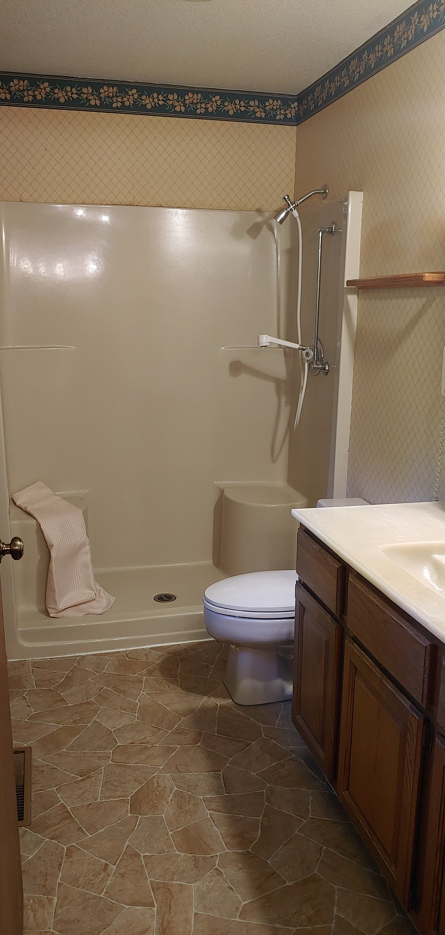 Furnished Finder property 884149_1 photo 8