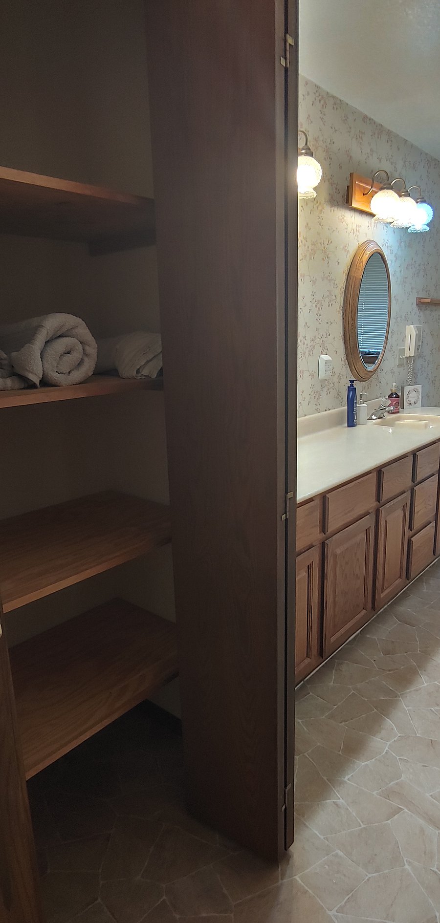 Furnished Finder property 884149_2 photo 9
