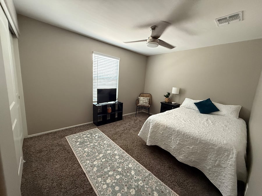 Furnished Finder property 884155_1 photo 7