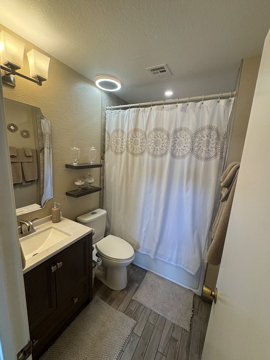 Furnished Finder property 884157_1 photo 28
