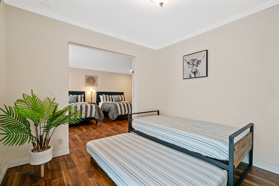 Furnished Finder property 884159_1 photo 11