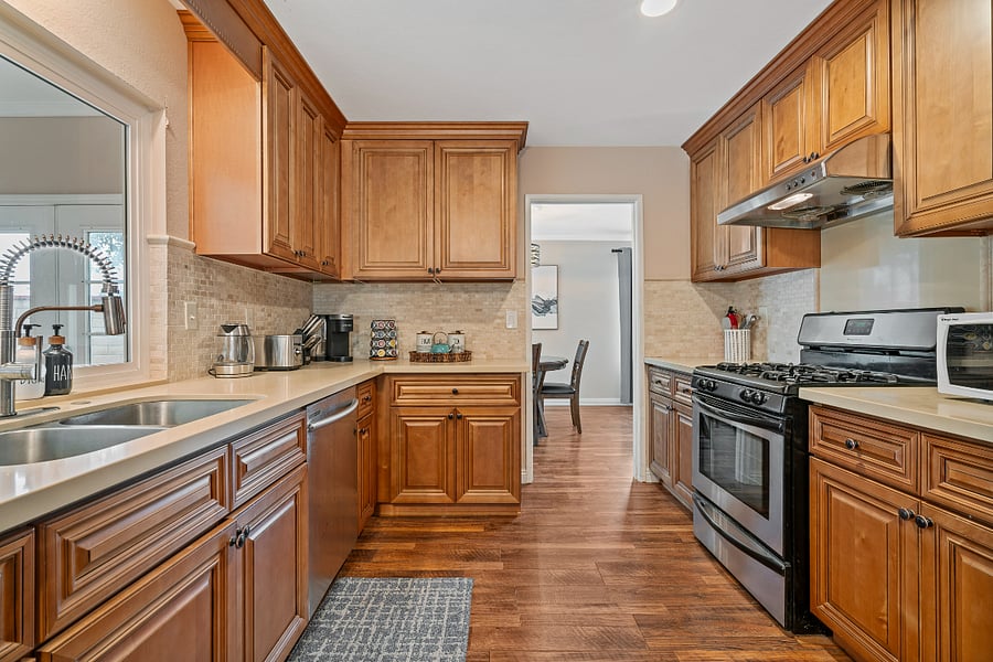 Furnished Finder property 884159_1 photo 25