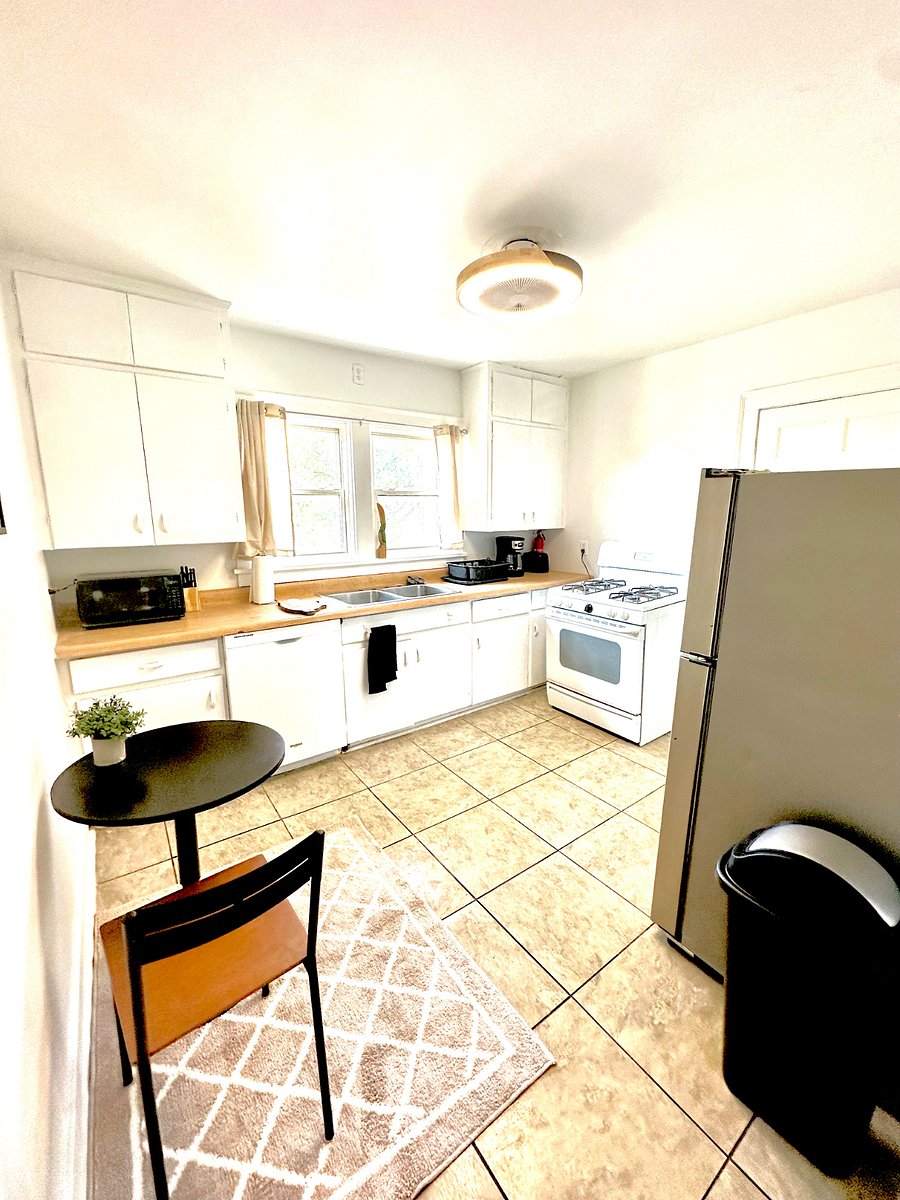 Furnished Finder property 884188_1 photo 4