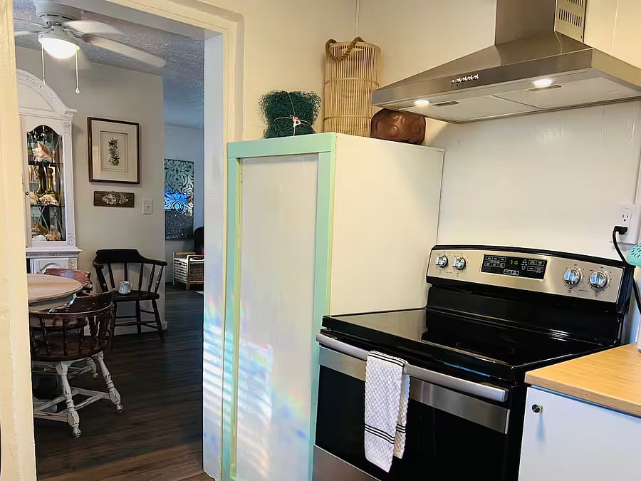 Furnished Finder property 884197_1 photo 18