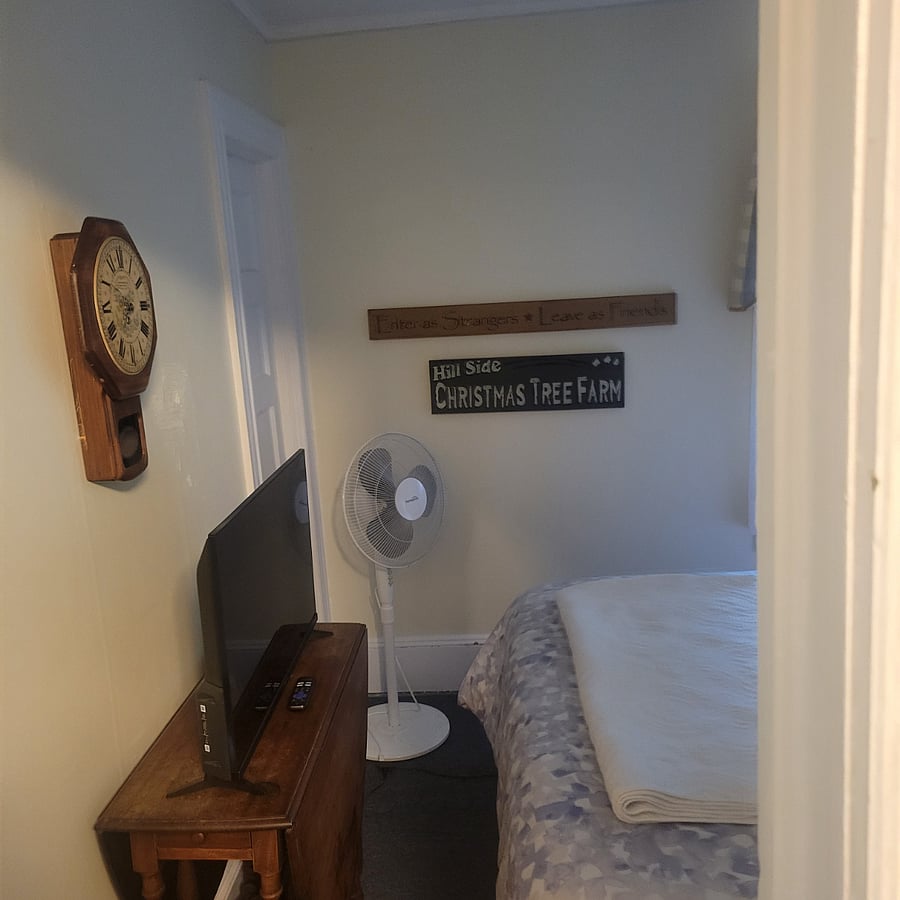 Furnished Finder property 884210_1 photo 2