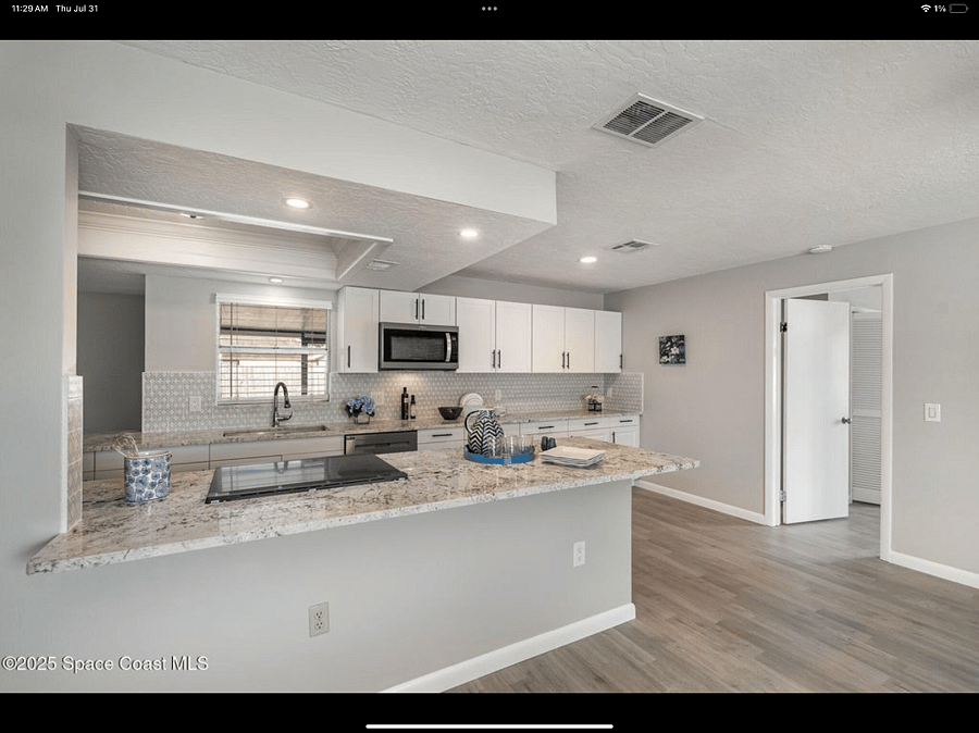 Furnished Finder property 884299_1 photo 9