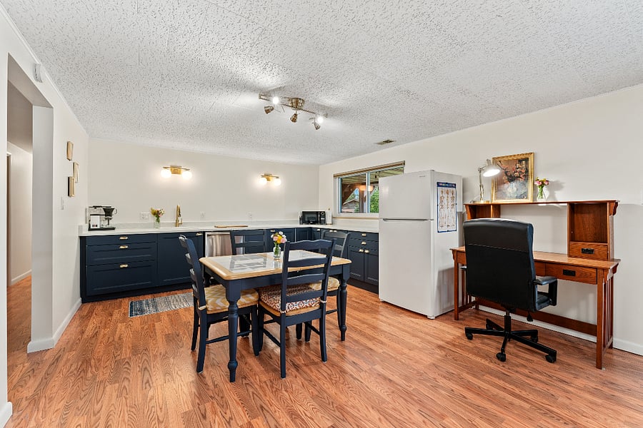 Furnished Finder property 884301_1 photo 6