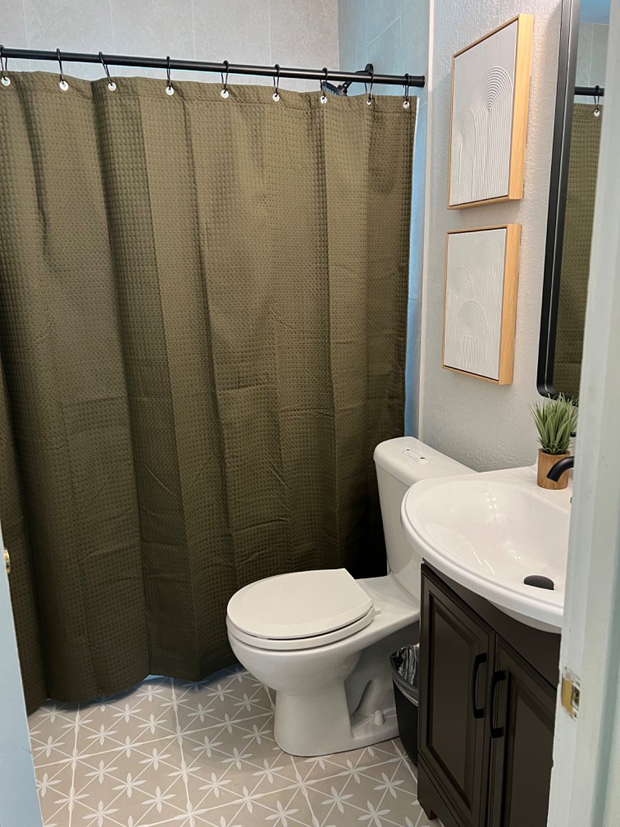 Furnished Finder property 884309_1 photo 32