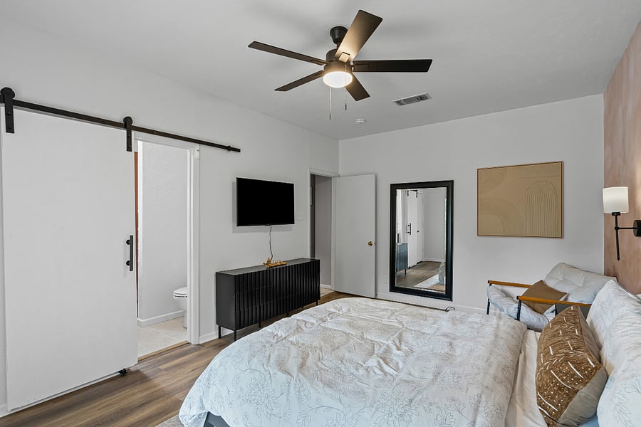 Furnished Finder property 884309_1 photo 7