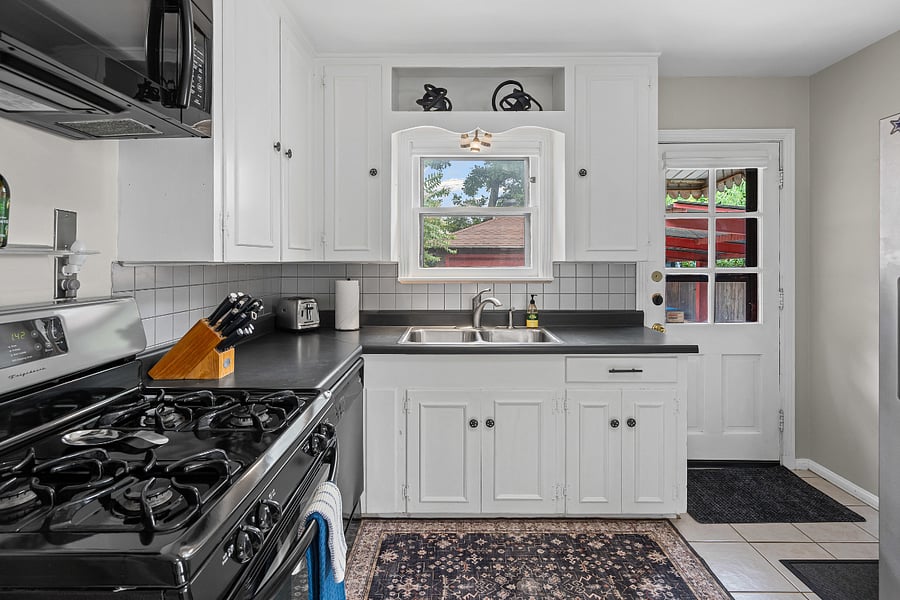 Furnished Finder property 884309_1 photo 29