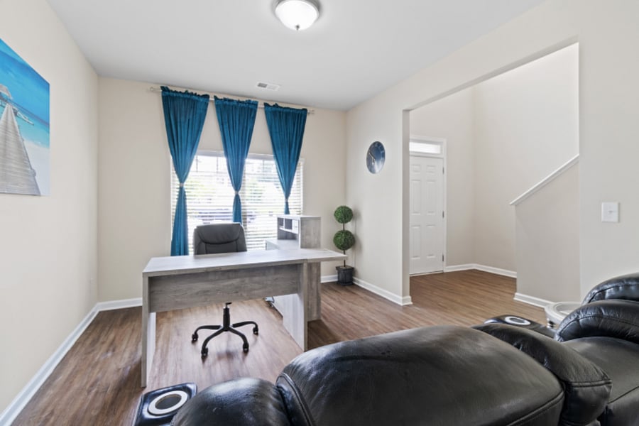 Furnished Finder property 884311_1 photo 3