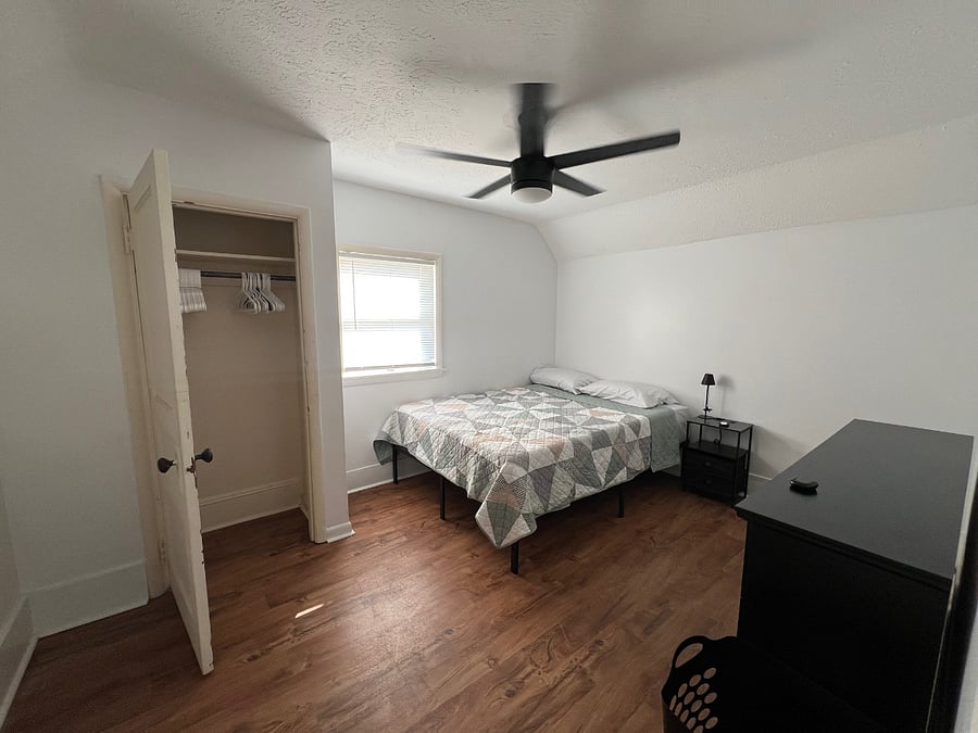 Furnished Finder property 884348_1 photo 3
