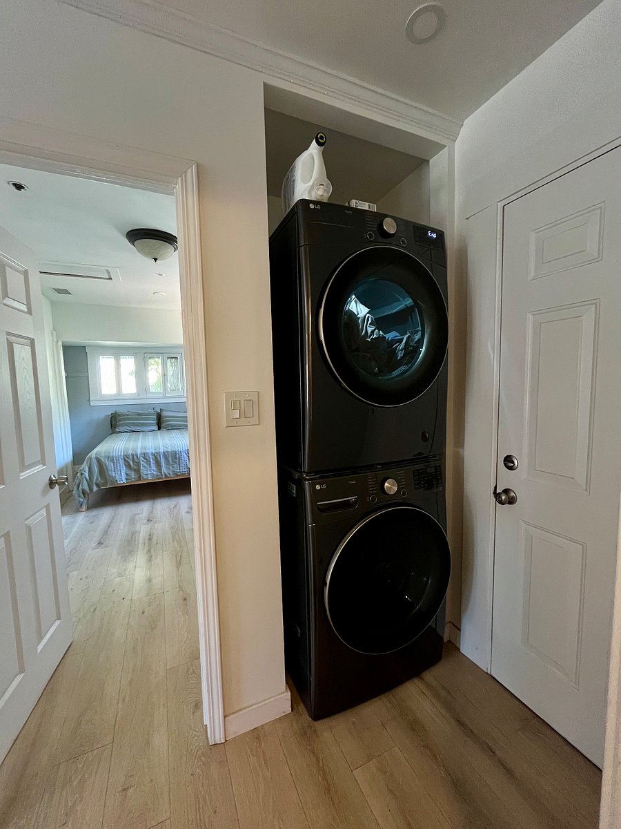 Furnished Finder property 884350_1 photo 16