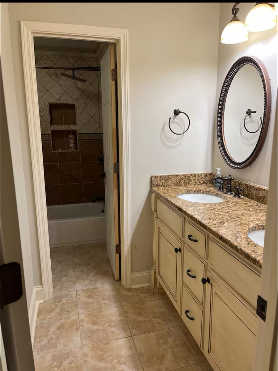 Furnished Finder property 884369_1 photo 9