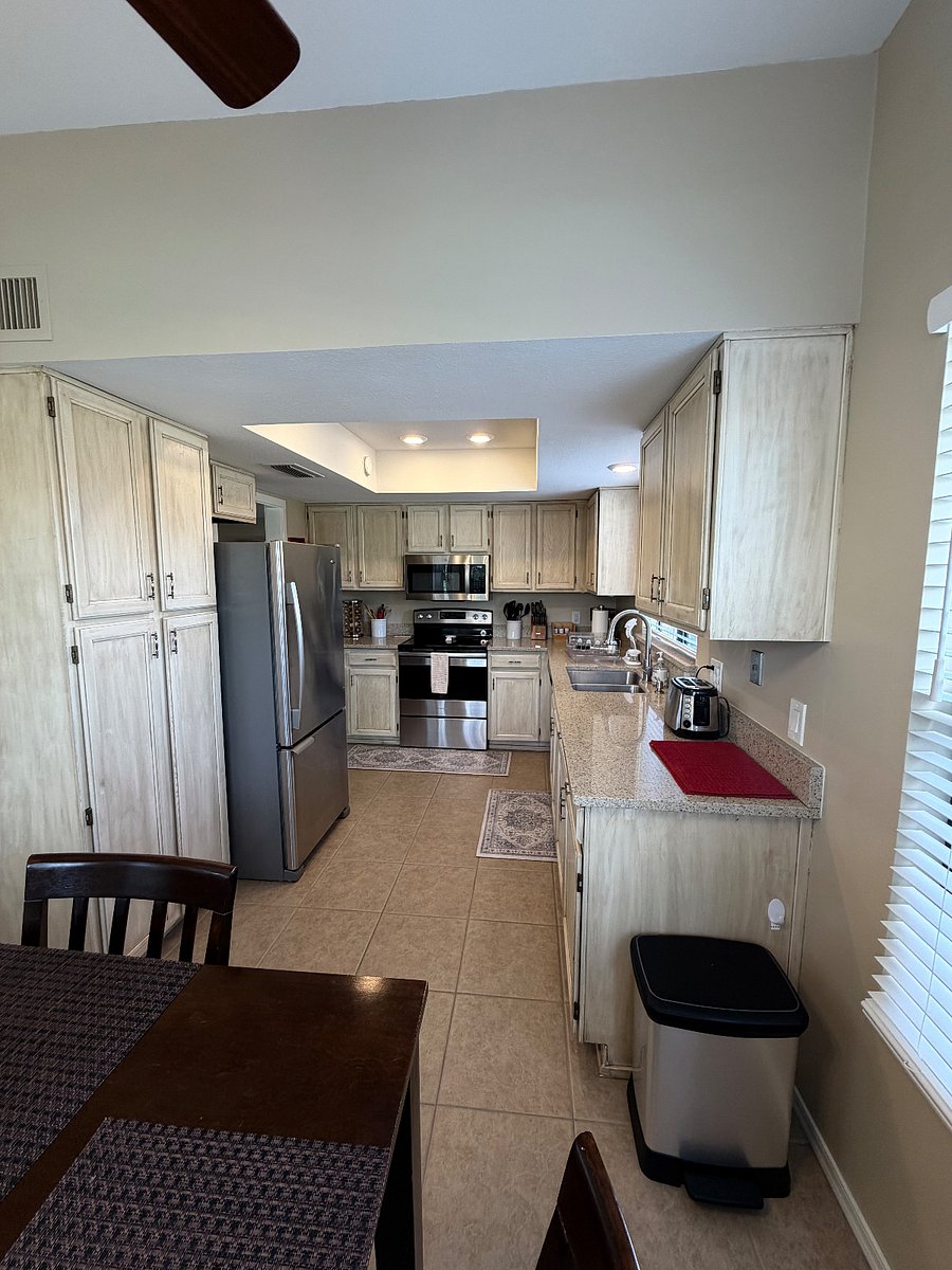Furnished Finder property 884395_1 photo 10