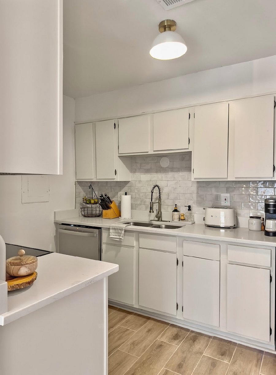 Furnished Finder property 884431_1 photo 7