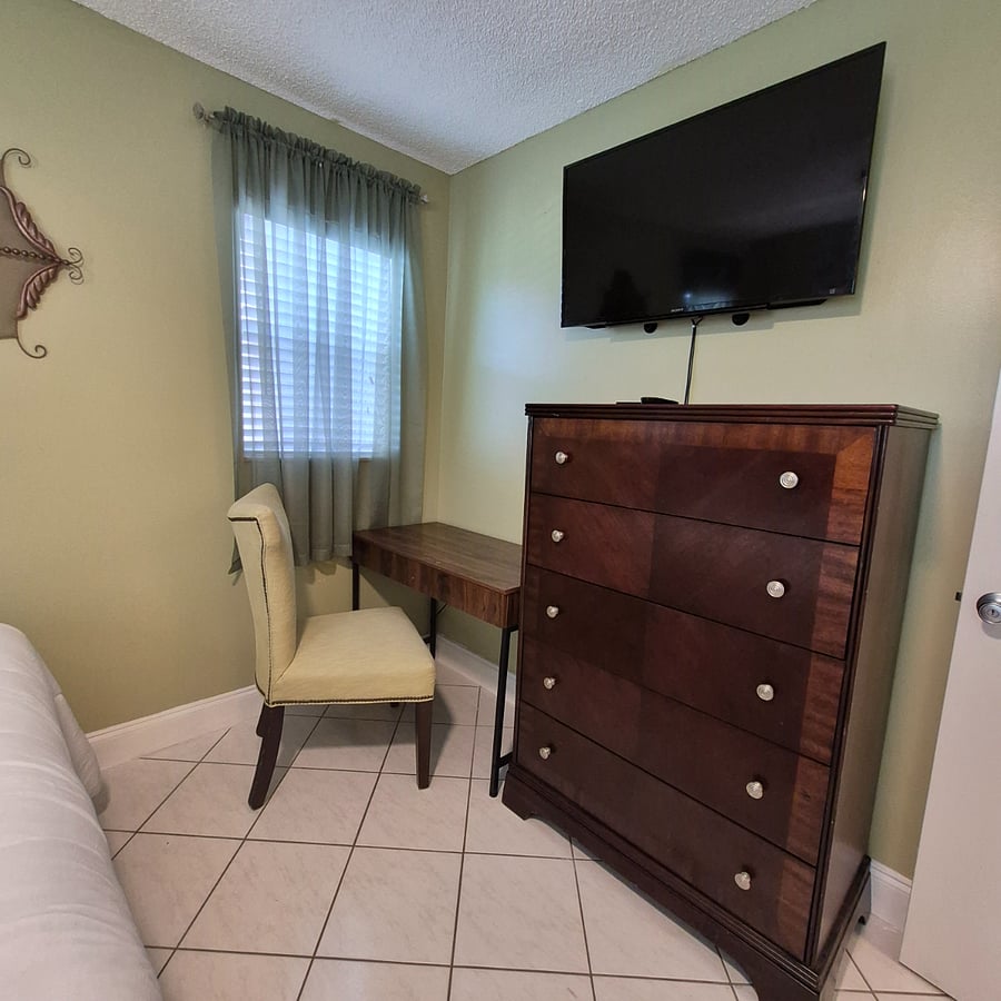 Furnished Finder property 884439_1 photo 5