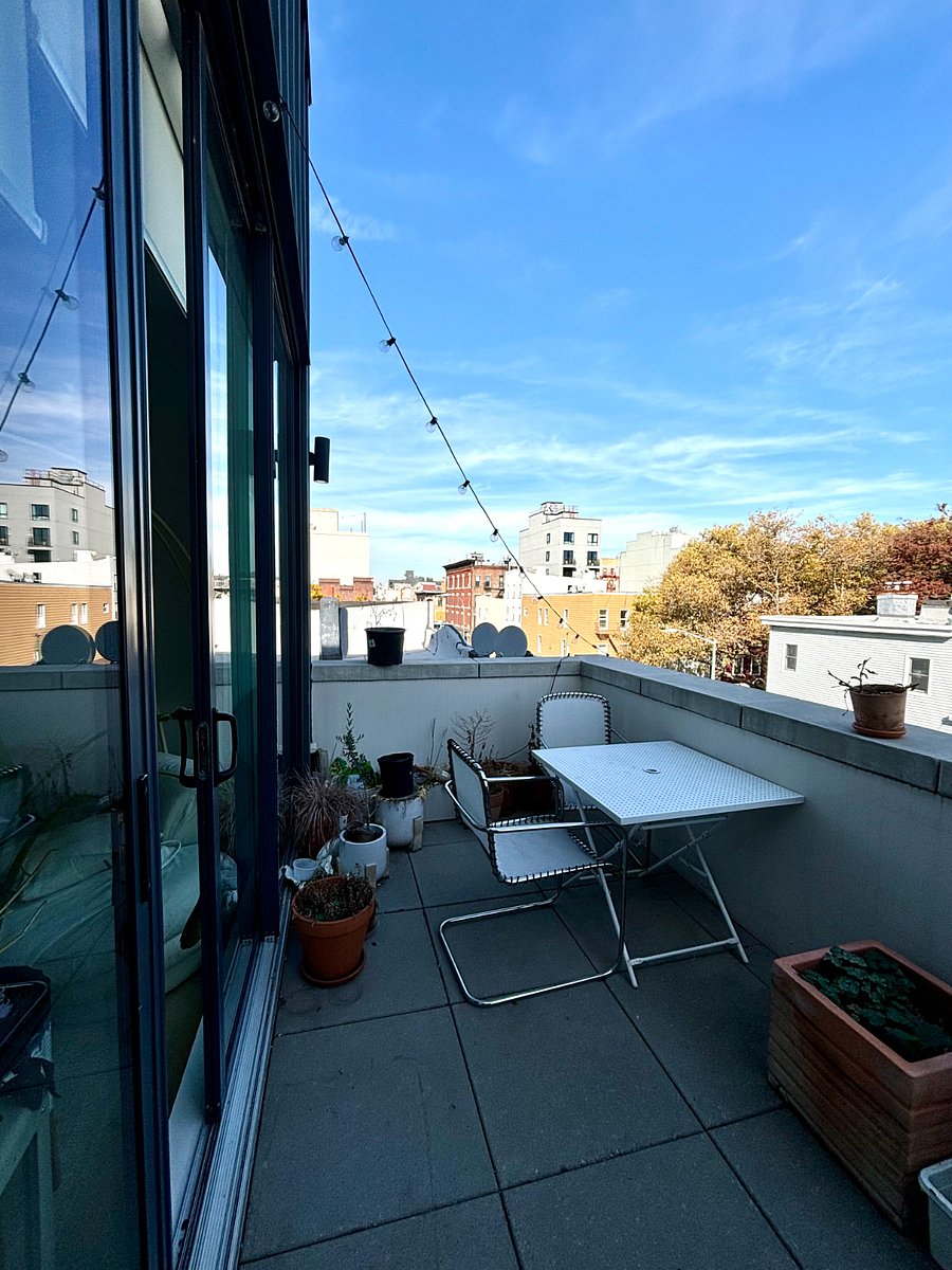 Furnished Finder property 884511_1 photo 11
