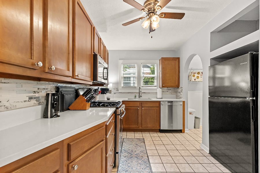 Furnished Finder property 884512_1 photo 14