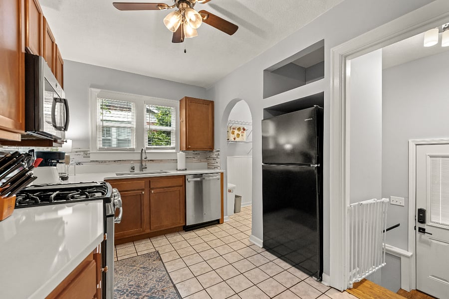 Furnished Finder property 884512_1 photo 16