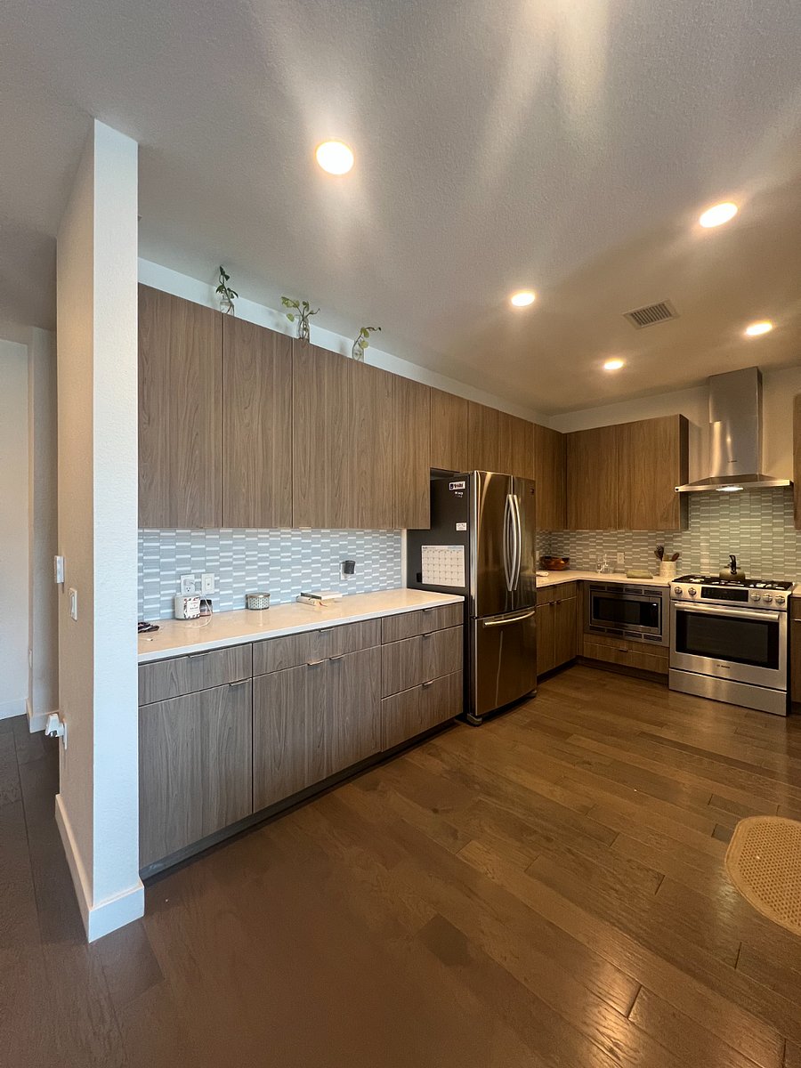 Furnished Finder property 884526_1 photo 8