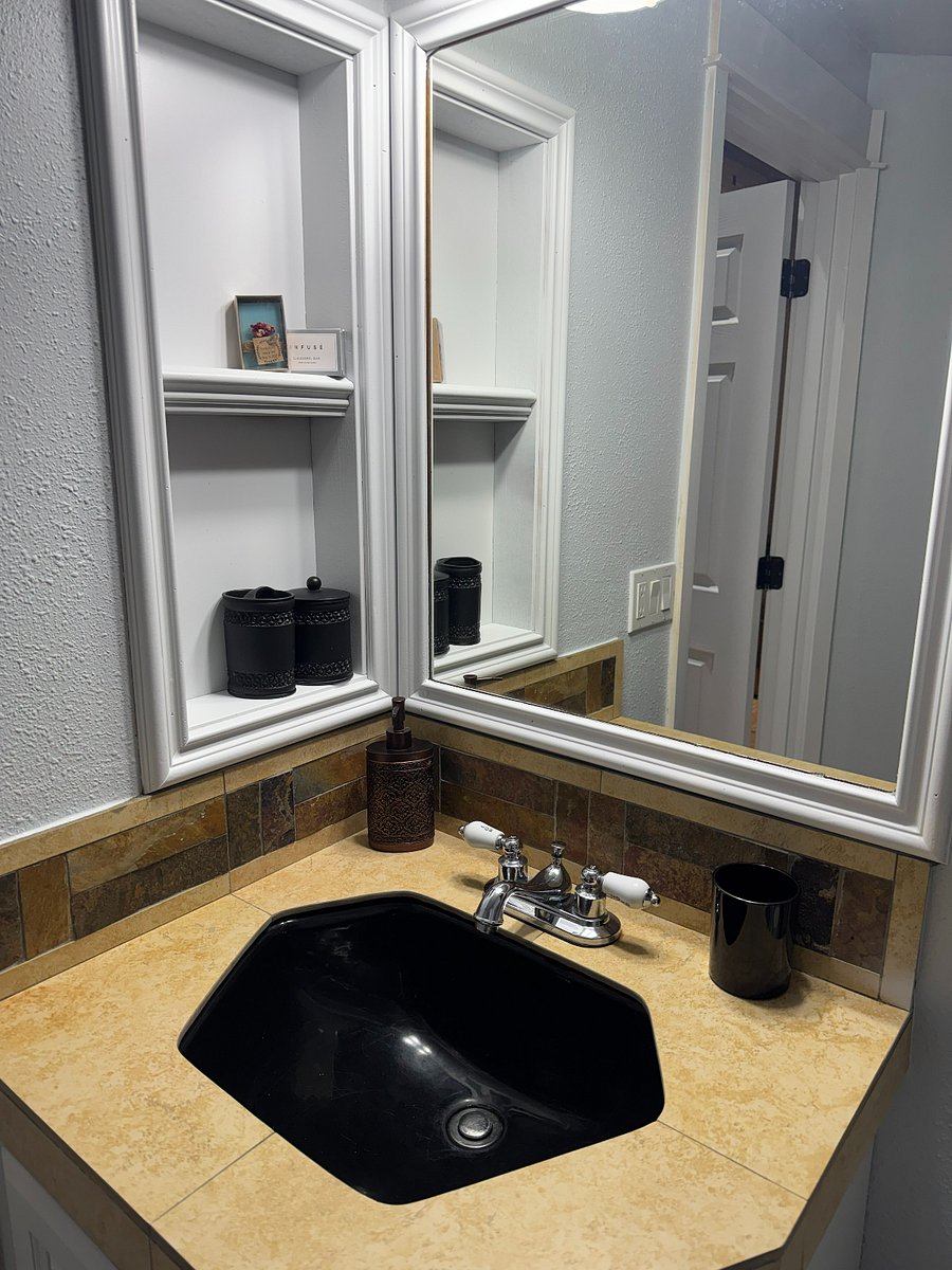 Furnished Finder property 884580_1 photo 13