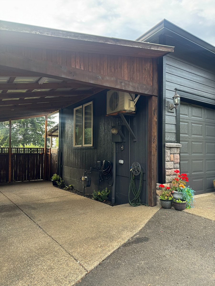Furnished Finder property 884580_1 photo 17