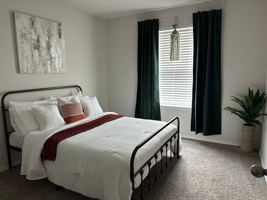 Furnished Finder property 884590_1 photo 26