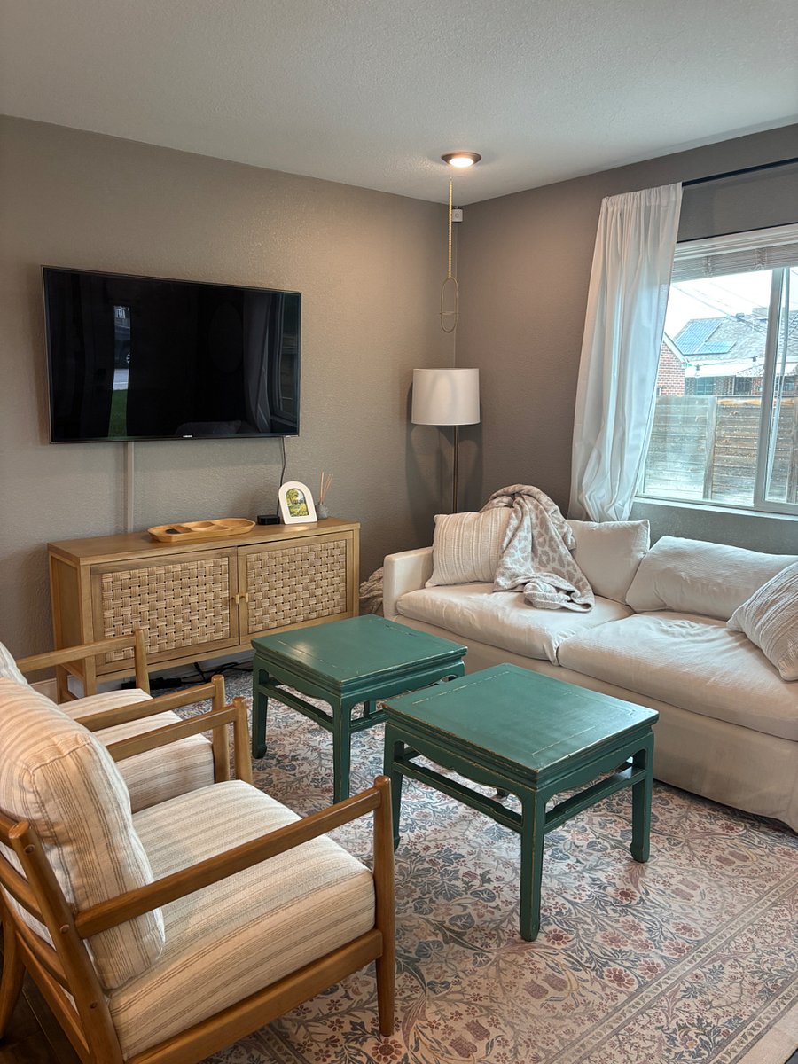 Furnished Finder property 884594_1 photo 3