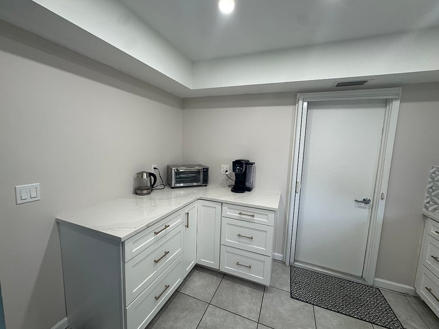 Furnished Finder property 884602_1 photo 7