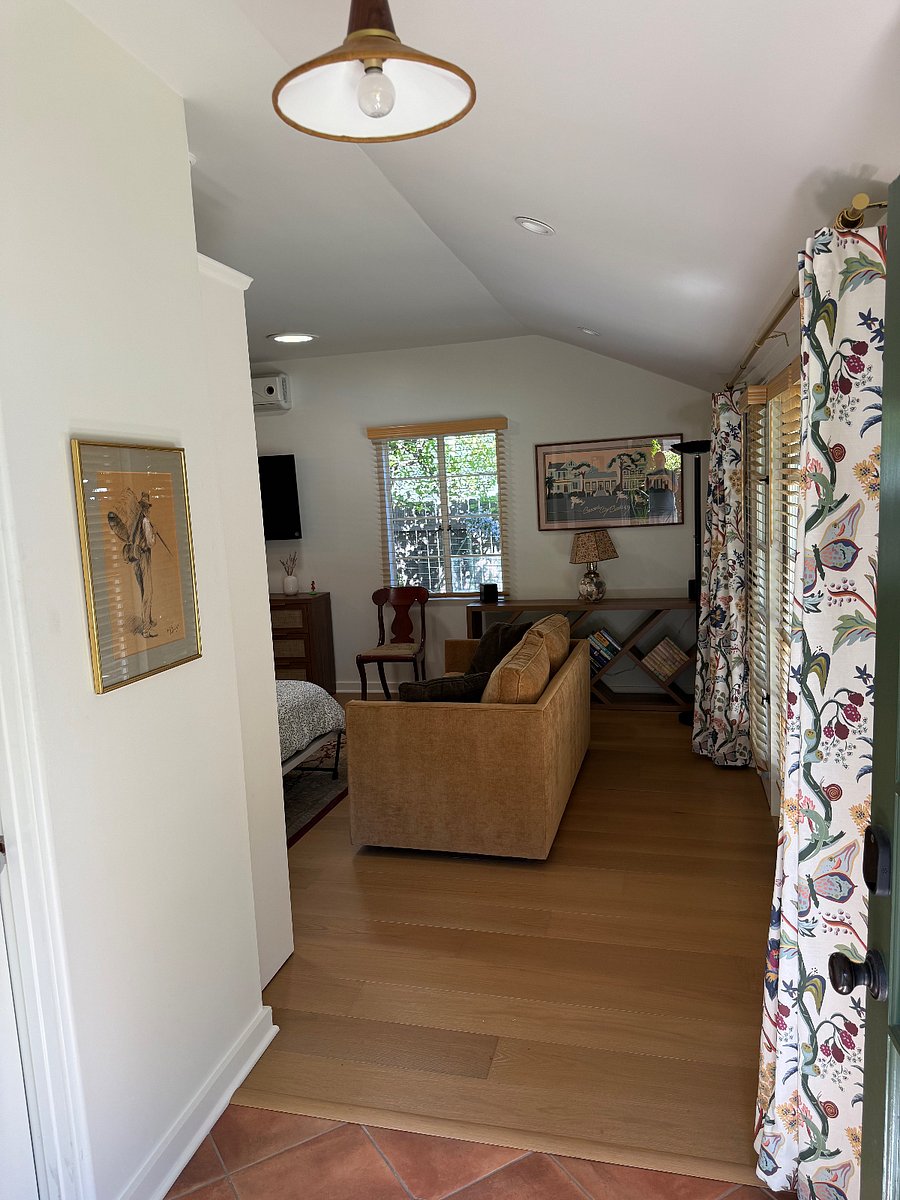 Furnished Finder property 884607_1 photo 4