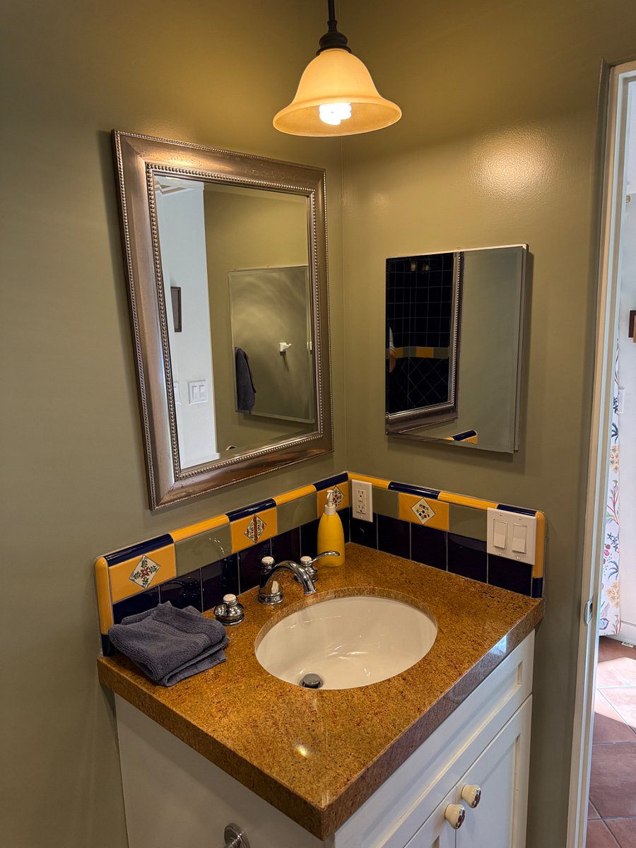 Furnished Finder property 884607_1 photo 8