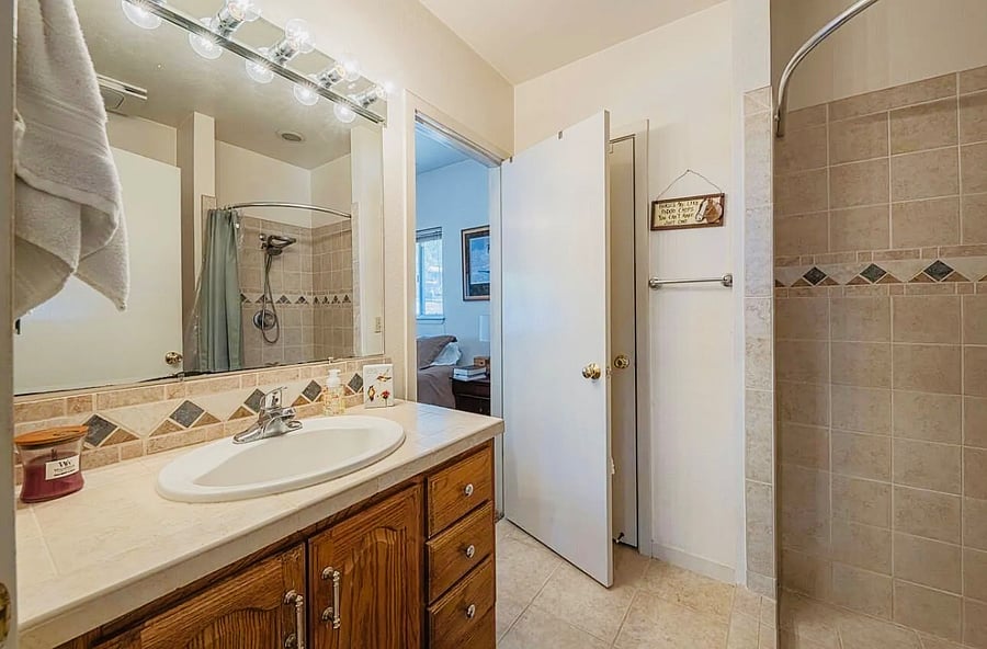Furnished Finder property 884609_1 photo 3