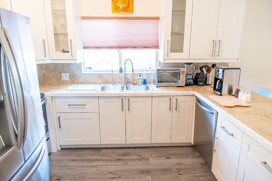 Coffee machine, toaster oven, blender