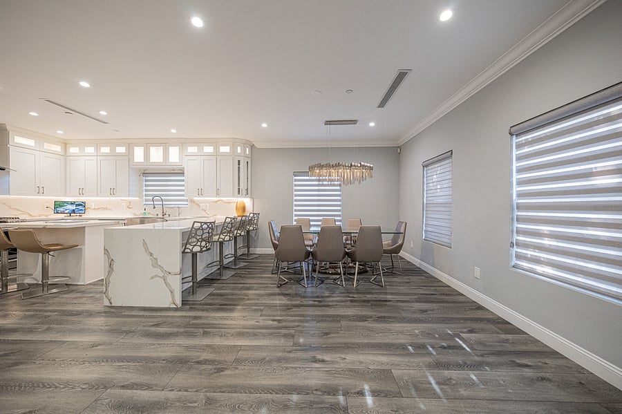 Dining/Kitchen 