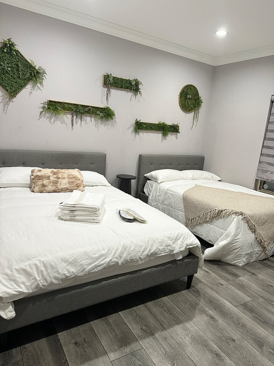 Bedroom #1