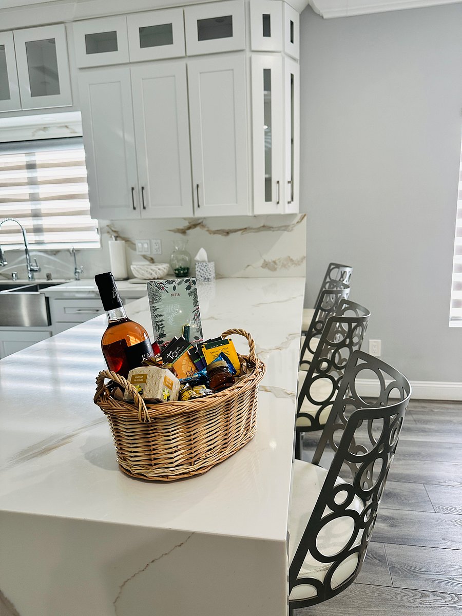 Furnished Finder property 884677_1 photo 38