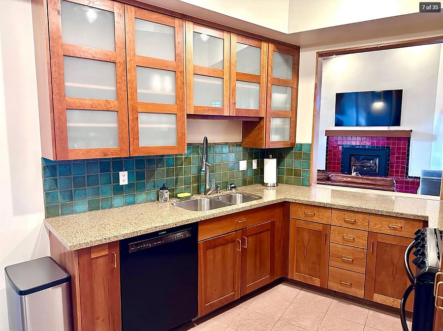 Furnished Finder property 884712_1 photo 6