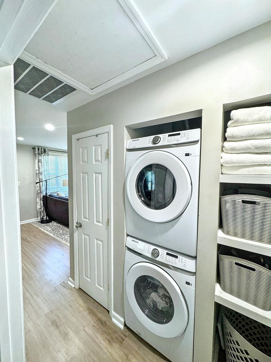 Furnished Finder property 884714_1 photo 3