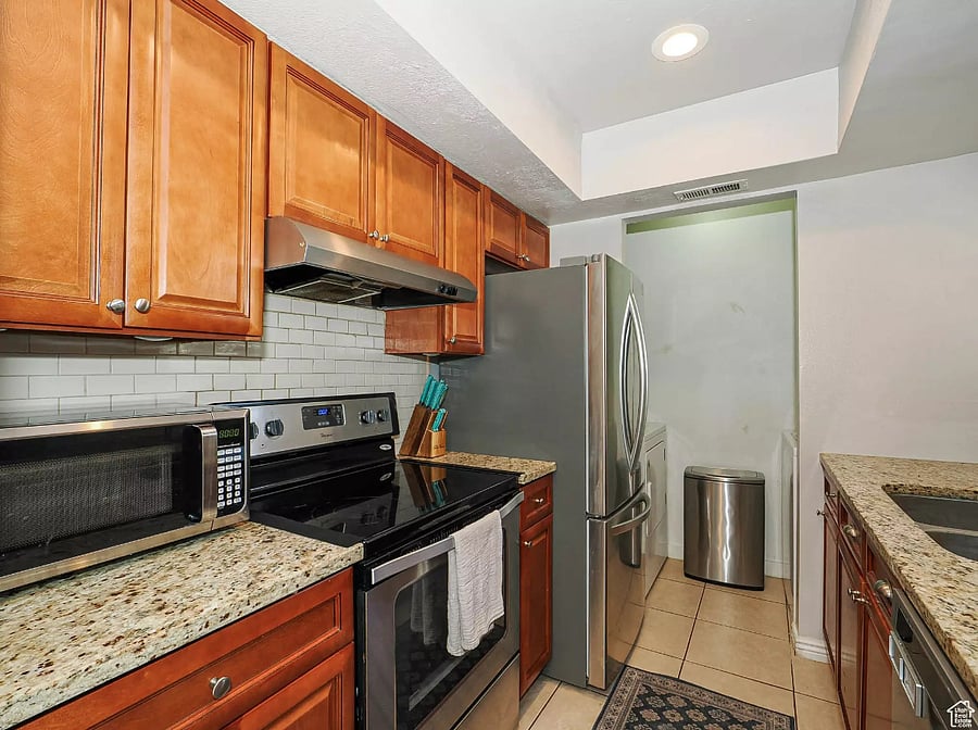 Furnished Finder property 884727_1 photo 3